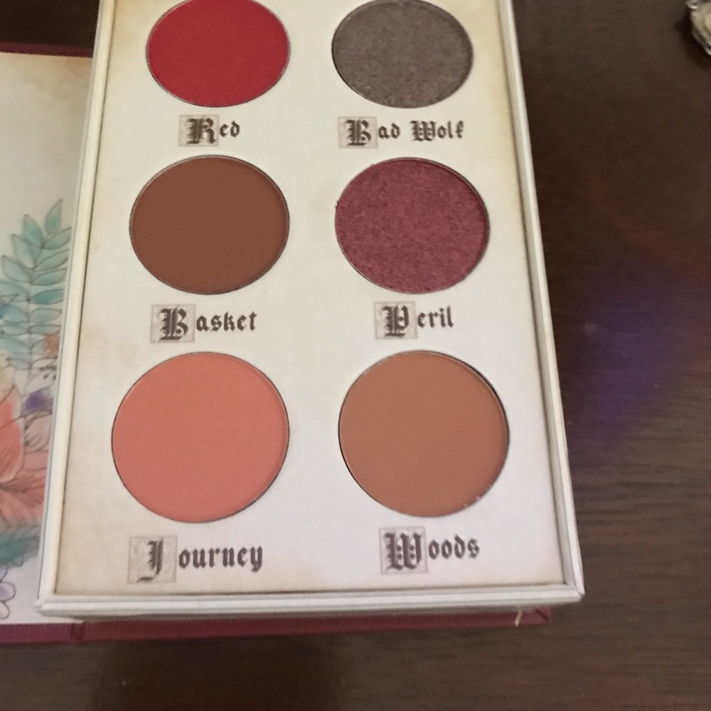 Eyeshadow